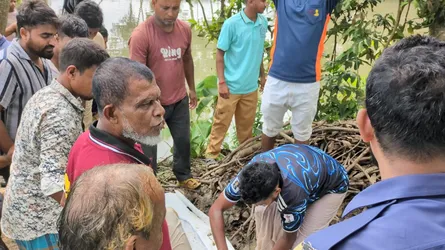 মুরাদনগরে কৃষককে গলা কেটে হত্যা