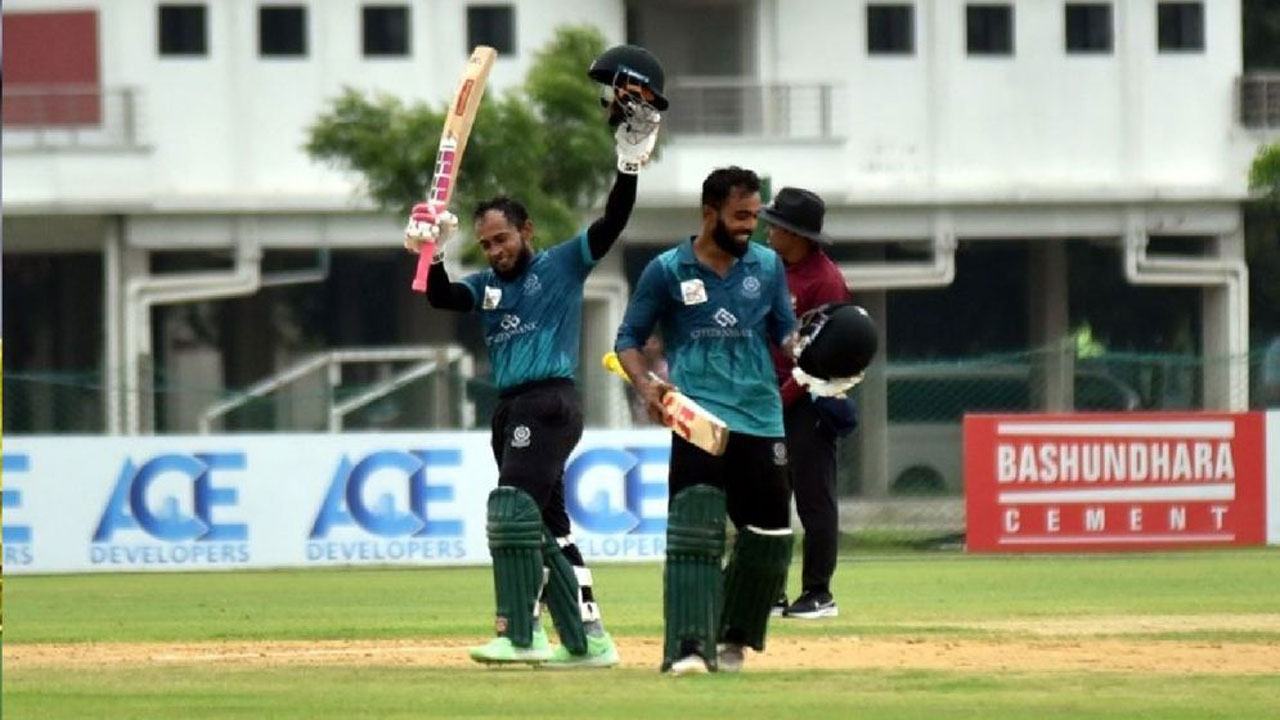 Mushfiqur-becomes-first-to-enter-12,000-run-club-with-devastating-century
