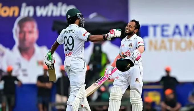 তৃপ্ত নন মুশফিক, দ্বিতীয় দিনে চান ডাবল সেঞ্চুরি