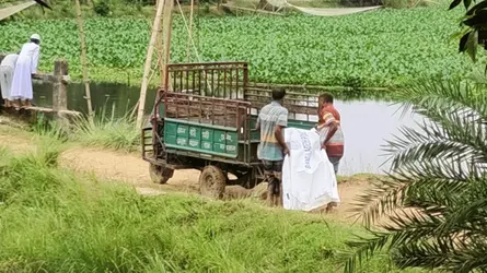 ফেসবুকে বিদায়ী পোস্টের পরদিন খাল থেকে যুবকের লাশ উদ্ধার