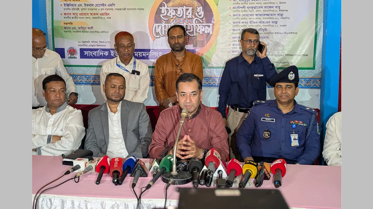 সরকার ভুল করলে সাংবাদিকরা তা ধরিয়ে দেবেন