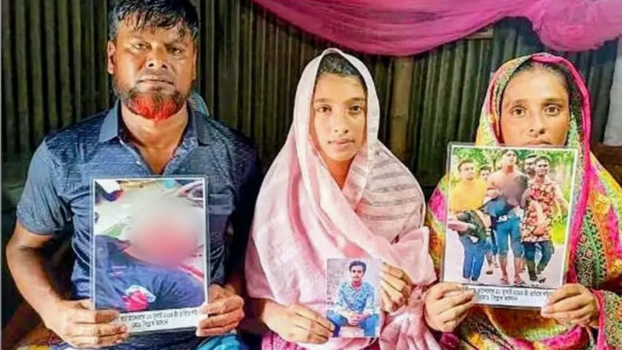 এখনো ছেলের পায়ের শব্দ পান শহীদ বিপ্লবের মা