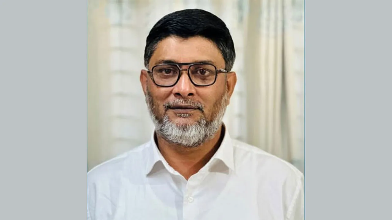 ময়মনসিংহ সিটি করপোরেশনের প্রশাসক হলেন রোকনুজ্জামান সরকার