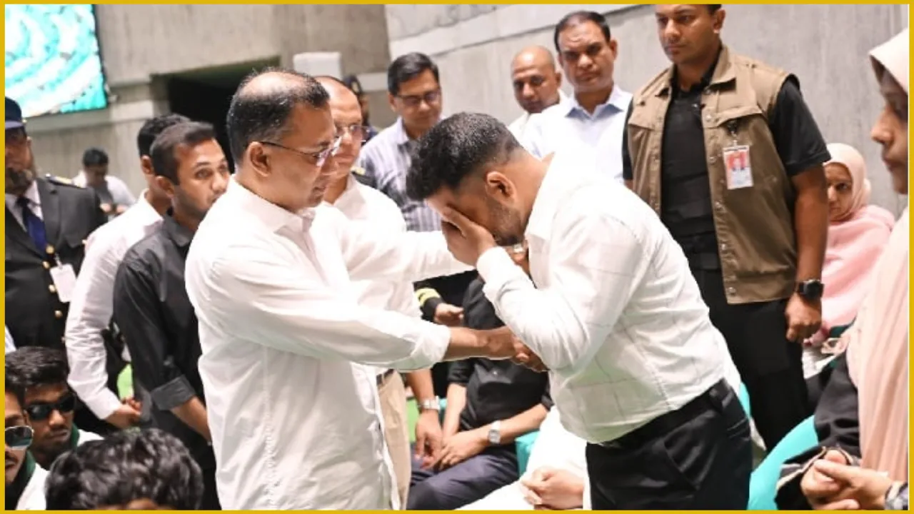 সংসদ অধিবেশনের ফাঁকে দর্শক গ্যালারিতে শহীদ পরিবার ও আহতদের সাথে দেখা করলেন প্রধানমন্ত্রী