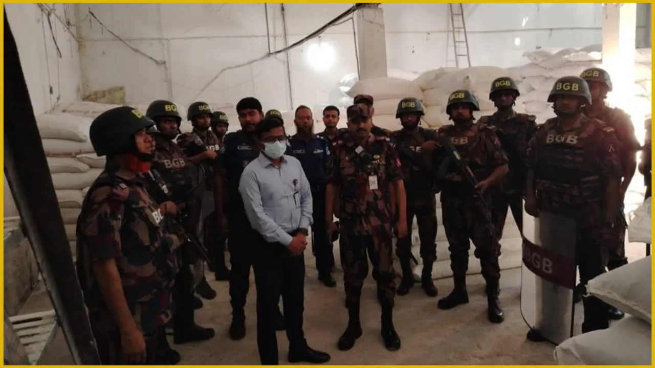 নারায়ণগঞ্জে যৌথ অভিযানে ৭৫০০ লিটার সয়াবিন তেল জব্দ, গৌতম কুমার শাহাকে জরিমানা
