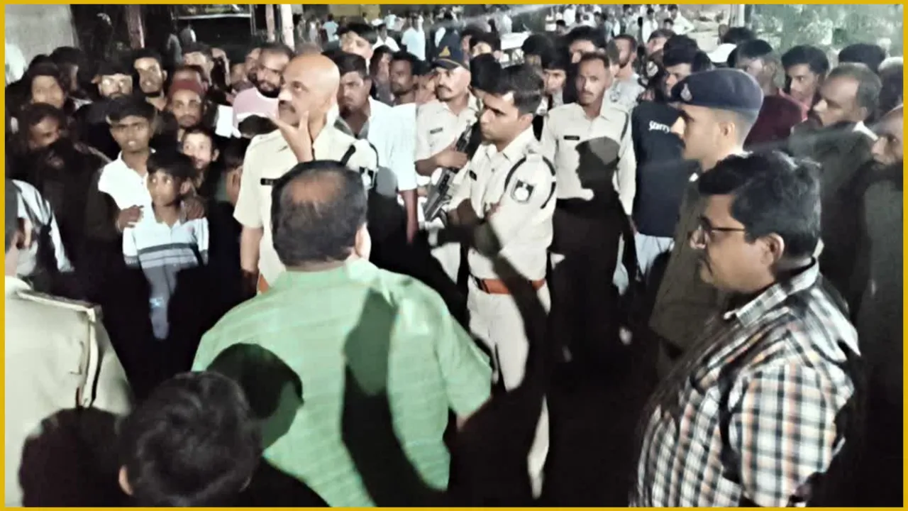 ভারতে তাজিয়া মিছিলে বিদ্যুৎস্পৃষ্ট হয়ে নিহত ৩