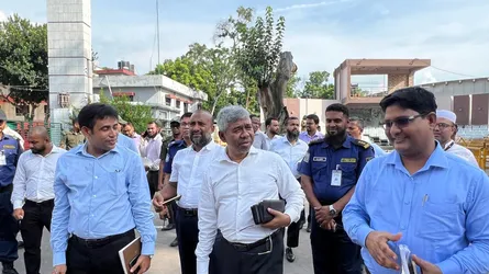 সুতা আমদানি বন্ধ নাই, সি পোর্ট দিয়ে আমদানি হচ্ছে
