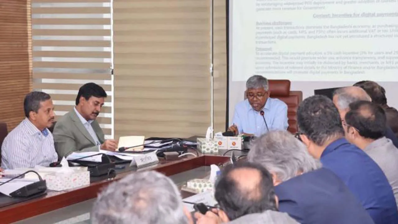 আসন্ন বাজেটে ব্যবসাবান্ধব কর-কাঠামো রাখা হবে