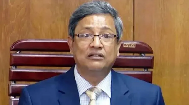 স্ত্রীসহ সাবেক এনবিআর চেয়ারম্যান আবু হেনার দেশত্যাগে নিষেধাজ্ঞা