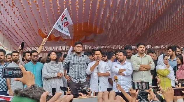 সেনা-পুলিশ পাহারায় গোপালগঞ্জ ছাড়লেন এনসিপি নেতারা