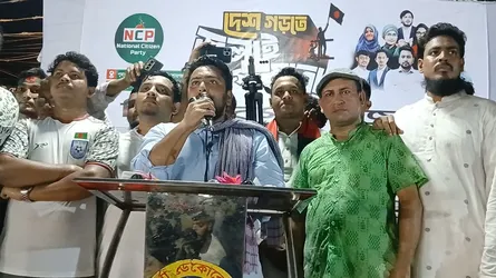 কিশোরগঞ্জের ফ্যাসিস্ট রাষ্ট্রপতি বাংলাদেশকে শেখ হাসিনার হাতে তুলে দিয়েছিল : নাহিদ