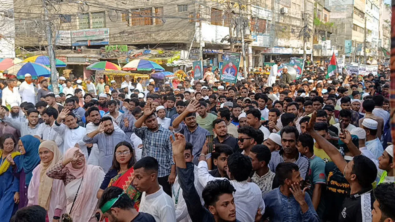 নারায়ণগঞ্জকে আমরা আর কোনো গডফাদারের কাছে বর্গা দিতে চাই না : নাহিদ ইসলাম