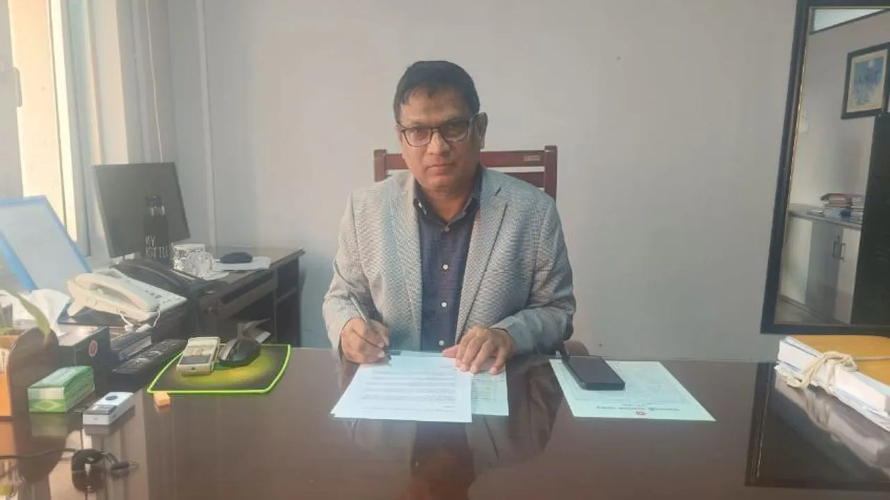 পরিমার্জন হচ্ছে ২০২৭ সালের পাঠ্যবই, ফিরছে প্রকৃত ইতিহাস : এনসিটিবি চেয়ারম্যান