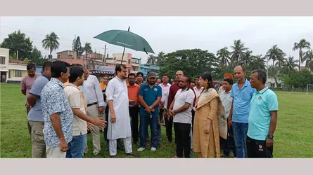আলমডাঙ্গায় স্টেডিয়ামের নির্মাণকাজ পরিদর্শন করলেন এনএসসির নির্বাহী পরিচালক