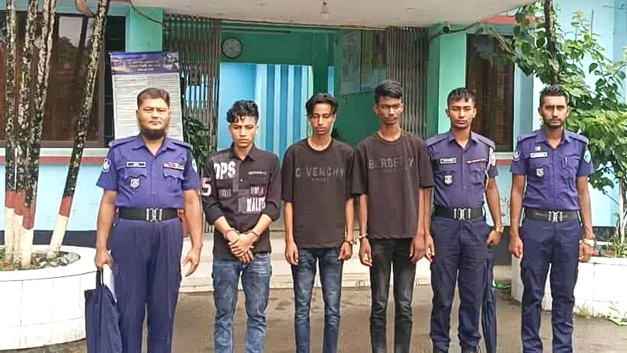 নোবিপ্রবি শিক্ষার্থীর ওপর হামলার ঘটনায় গ্রেফতার ৩