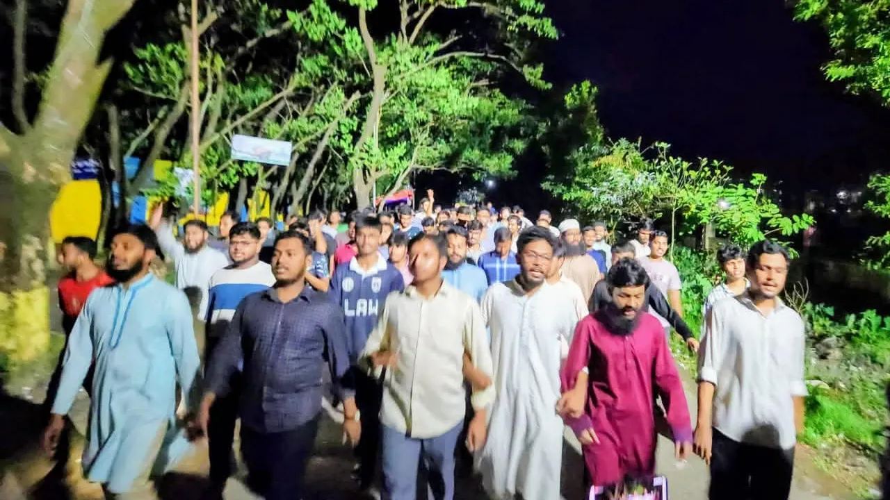 এনটিআরসিএর নিয়োগ ব্যবস্থা বহালের দাবিতে নোবিপ্রবিতে বিক্ষোভ