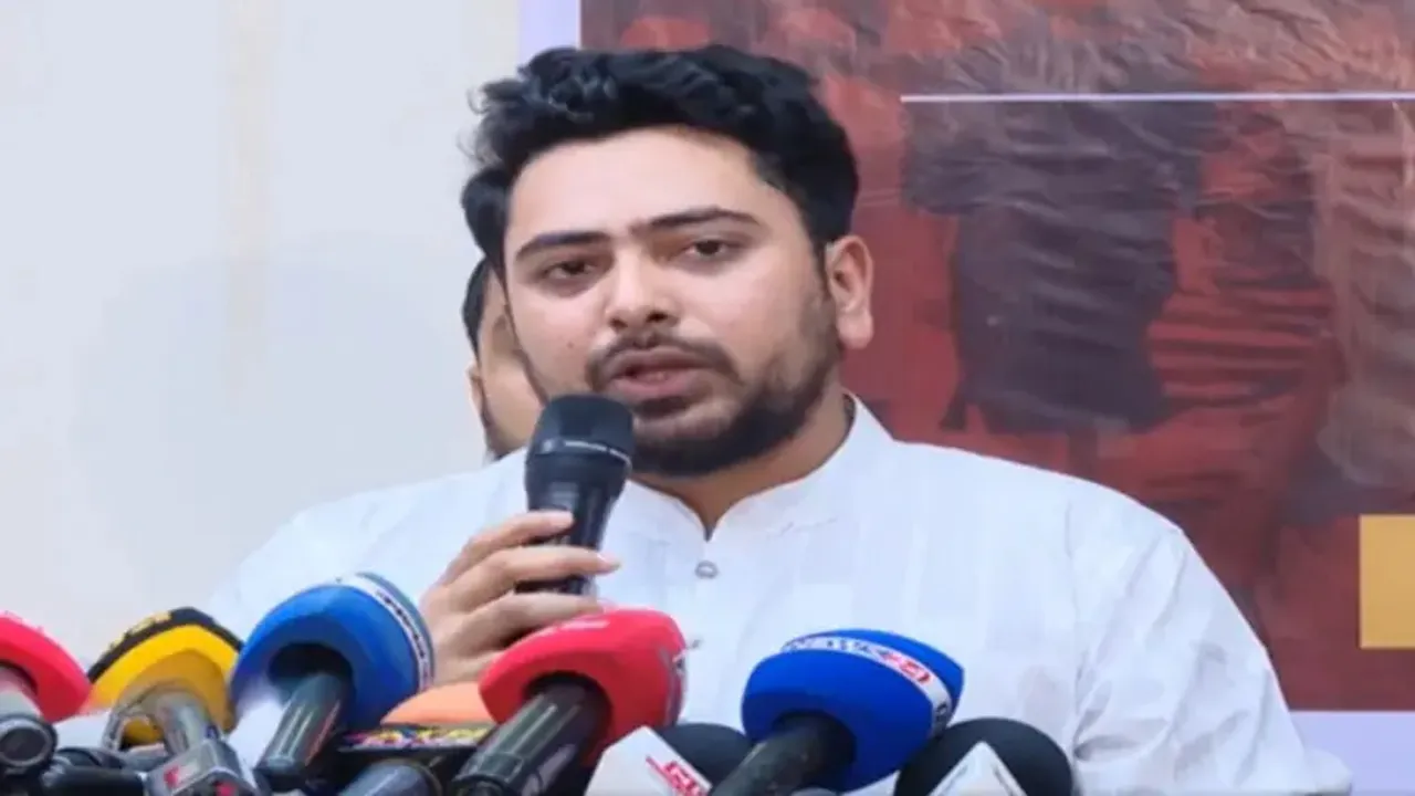‘প্রথম’ ও ‘দ্বিতীয়’ স্বাধীনতা বিতর্কে যা বললেন নাহিদ
