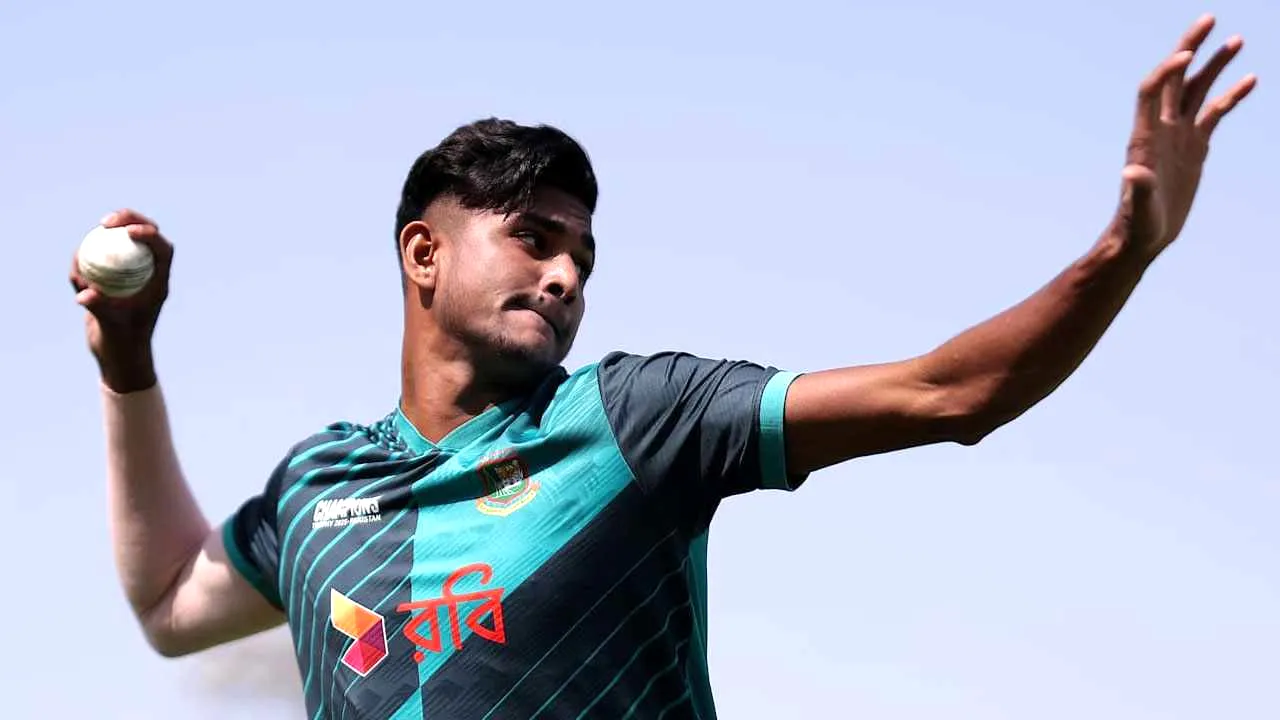 এবার মাসের সেরা হওয়ার দৌড়ে নাহিদ রানা