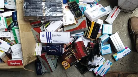 নলডাঙ্গায় বিপুল পরিমাণ ভেজাল মেয়াদোত্তীর্ণ ও যৌন উত্তেজক ওষুধ জব্দ