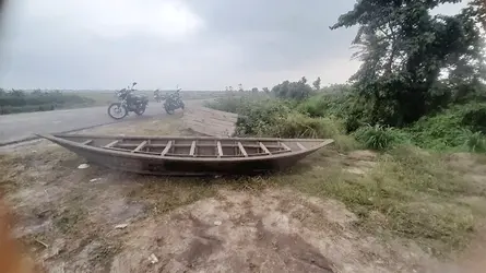 আত্রাইয়ে মহাসড়কে গণডাকাতি, অস্ত্রের মুখে জিম্মি করে লুটপাট