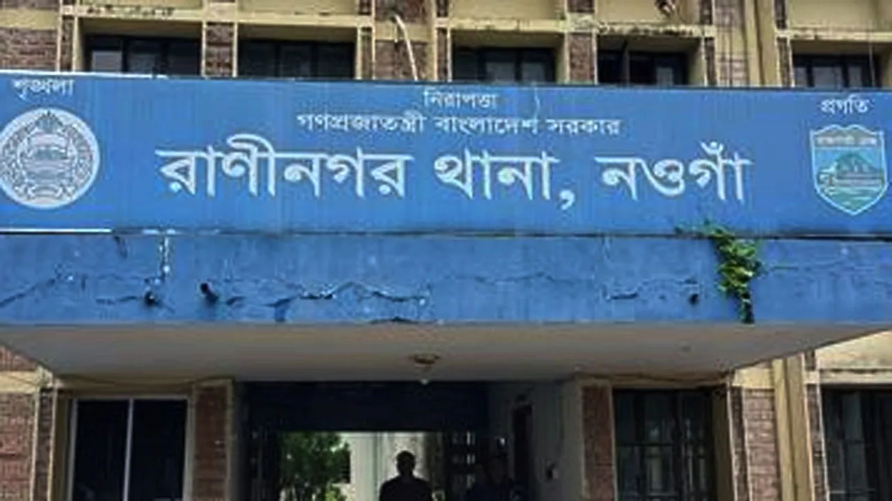রাণীনগরে দিনে-দুপুরে বিকাশ অ্যাজেন্টের দোকানে চুরি