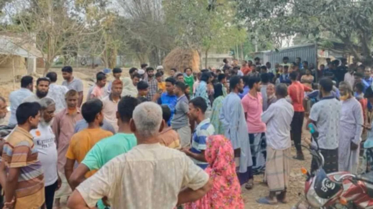 নওগাঁয় দুই পক্ষের সংঘর্ষে নিহত ২, আহত ১২