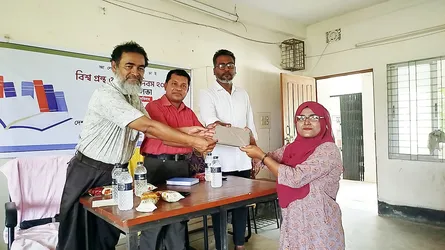 নড়াইলে বিশ্বগ্রন্থ দিবসে আলোচনা সভা, বইপাঠ ও সঙ্গীত প্রতিযোগিতা