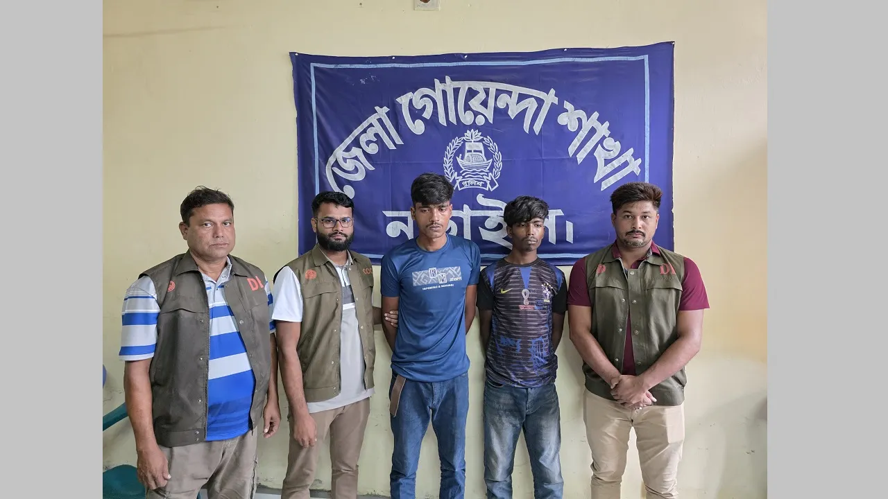 নড়াইলে ভ্যানচালক হত্যায় ২ আসামি গ্রেফতার, আদালতে স্বীকারোক্তি