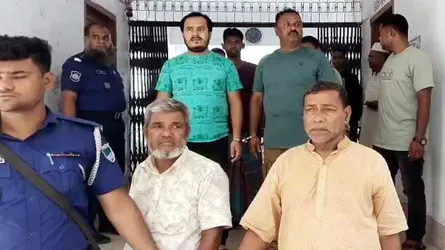 নড়াইলে দুই ইউপি চেয়ারম্যানসহ গ্রেফতার ৪
