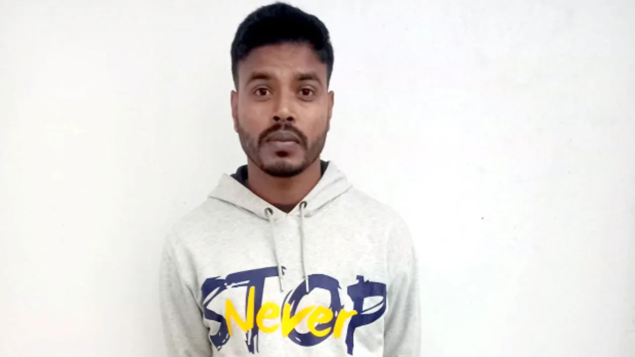 নড়াইলে ভ্যানচালক হত্যা মামলার আসামি গ্রেফতার, ৫ দিনের রিমান্ড আবেদন