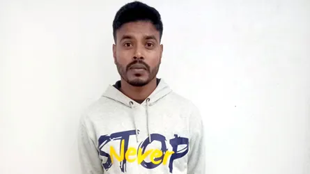 নড়াইলে ভ্যানচালক হত্যা মামলার আসামি গ্রেফতার, ৫ দিনের রিমান্ড আবেদন