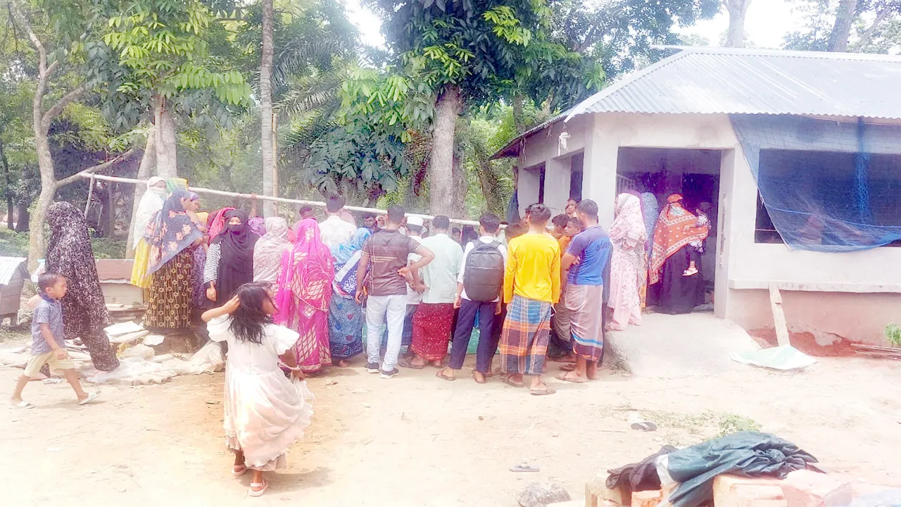 নড়াইলে পুকুরের পানিতে ডুবে শিশুর মৃত্যু