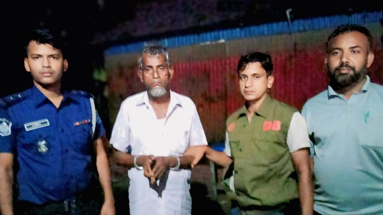 নড়াইলে টোকন মীর হত্যার আসামি রাজ্জাক মাদারীপুর থেকে গ্রেফতার