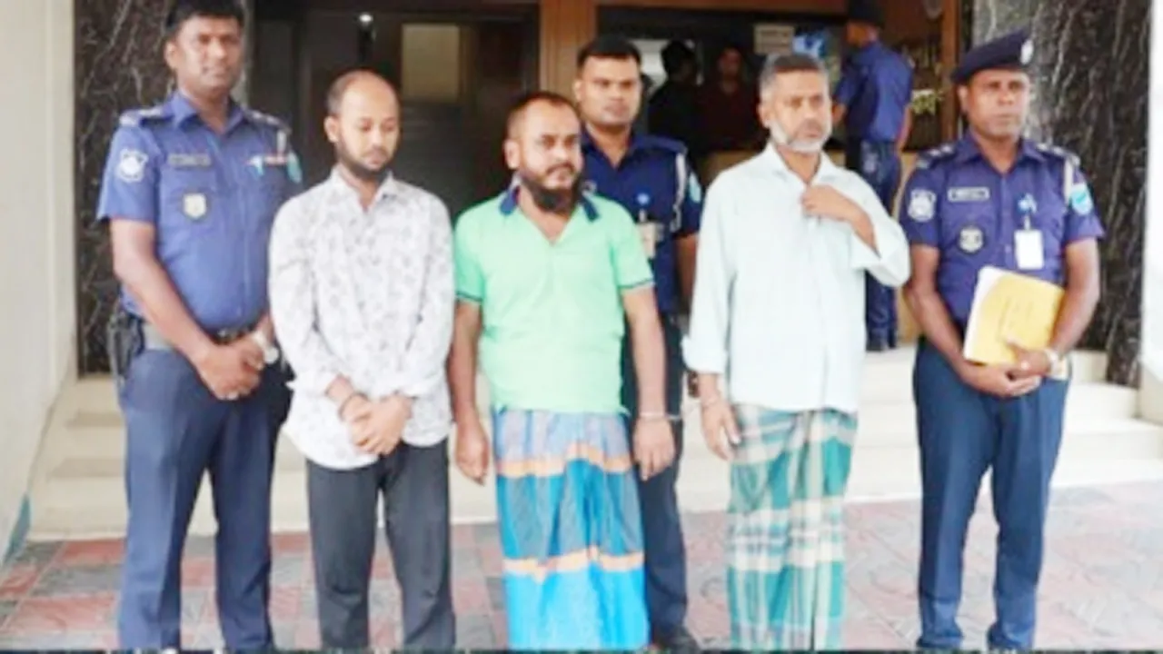 নারায়ণগঞ্জে পার্কিং থেকে চুরি হওয়া প্রাইভেটকার উদ্ধার, গ্রেফতার ৩