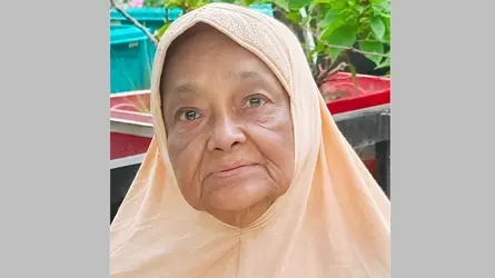 ভাষা সৈনিক আয়েশা বেগমের দাফন সম্পন্ন
