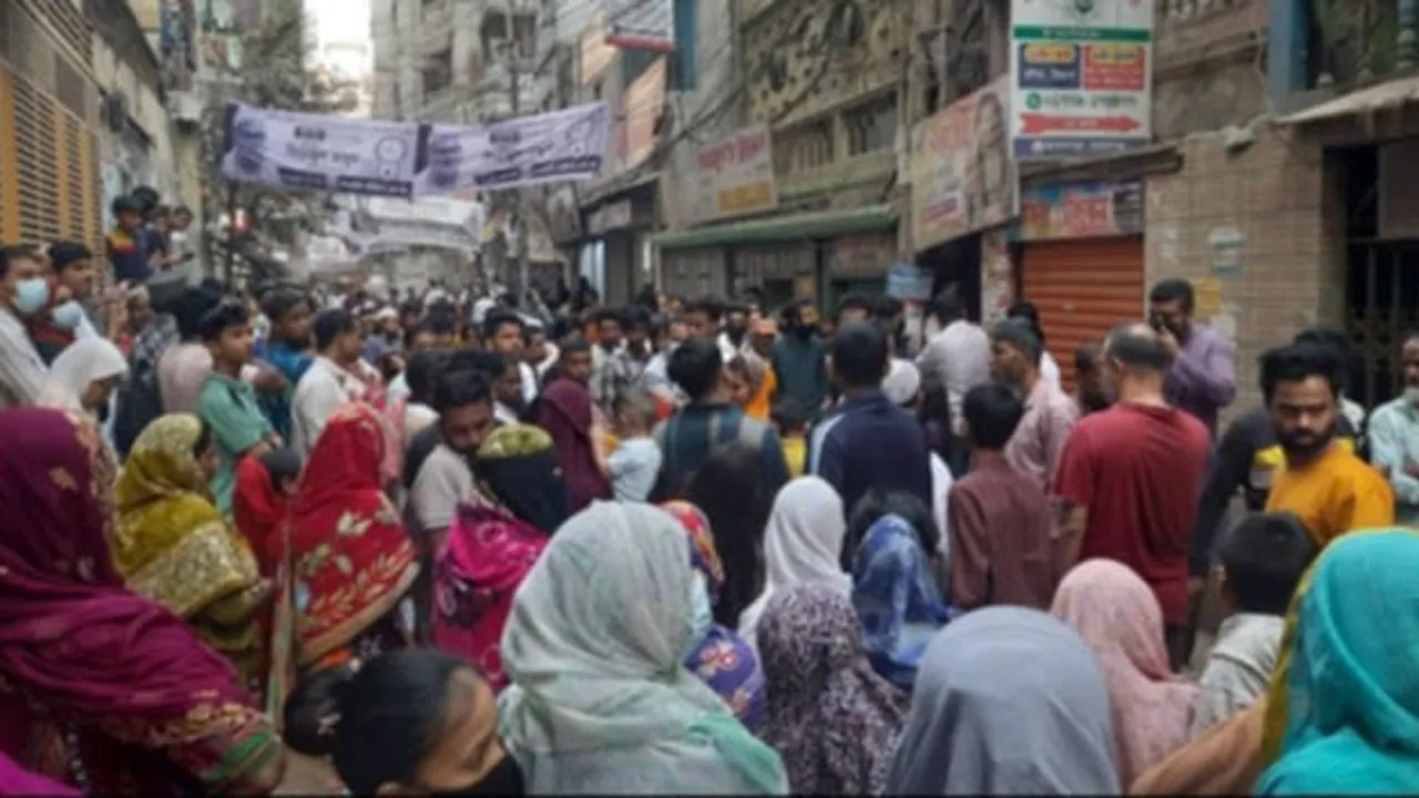 নারায়ণগঞ্জে পার্লার থেকে নারীর লাশ উদ্ধার