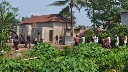 নাসিরনগরে মসজিদের টাকায় ছুরি কেনা নিয়ে সংঘর্ষ, আহত ৬