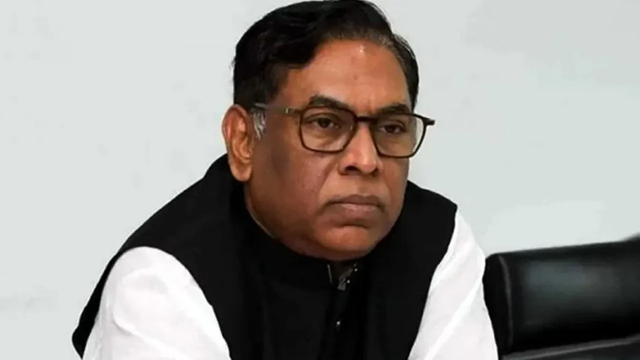 স্ত্রী ও ছেলেসহ সাবেক প্রতিমন্ত্রী নসরুল হামিদের আয়কর নথি জব্দ