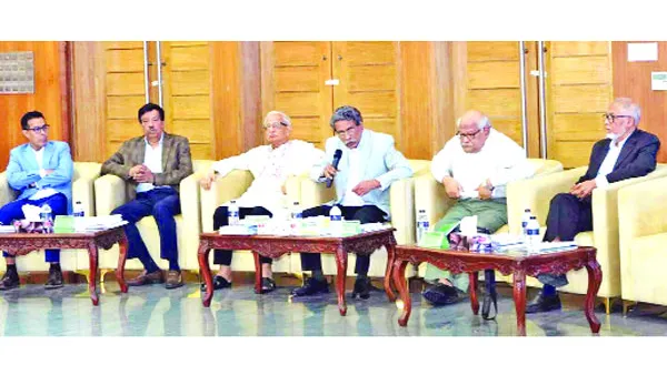 বিএনপিতে আটকে যাচ্ছে অধিকাংশ গুরুত্বপূর্ণ সিদ্ধান্ত