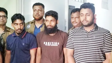 নাটোরে ভেজাল ওষুধসহ আটক ৩