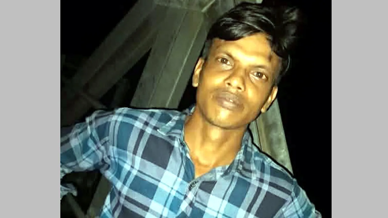 সিংড়ায় ইজিবাইক চালকের হাত-পা বাঁধা লাশ উদ্ধার