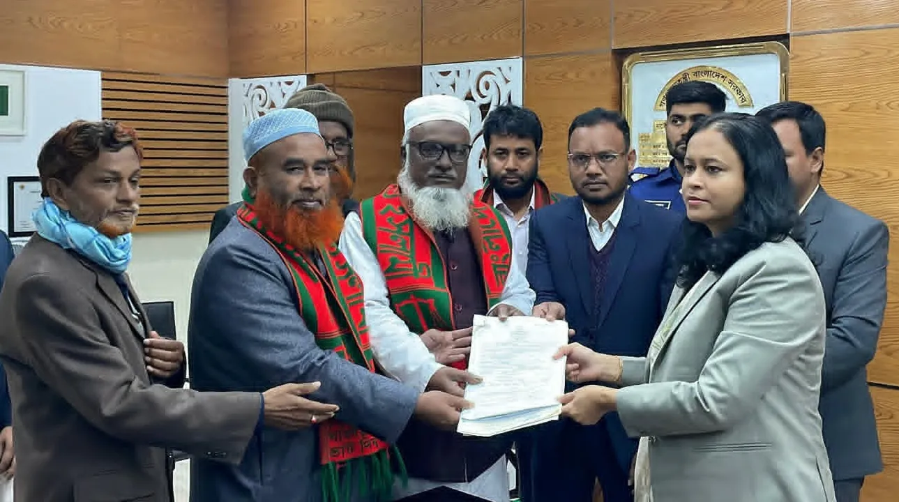 নাটোর-২ আসনে মনোনয়নপত্র জমা দিলেন জামায়াত প্রার্থী অধ্যাপক ইউনুস আলী