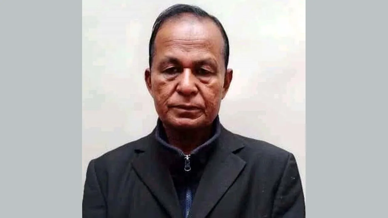 বড়াইগ্রামে বাস-মোটরসাইকেলের সংঘর্ষে বিএনপি নেতা নিহত
