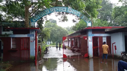 নাটোরে চিনিকলে দুর্ধর্ষ ডাকাতি কোটি টাকার মালামাল লুট