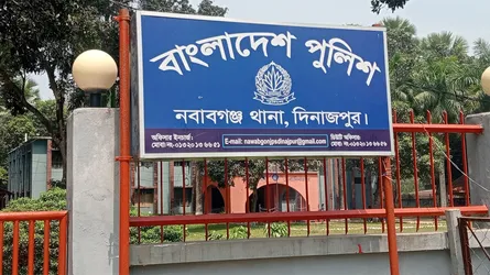 নবাবগঞ্জে ট্যাপেন্টাডল ট্যাবলেটসহ আটক ২