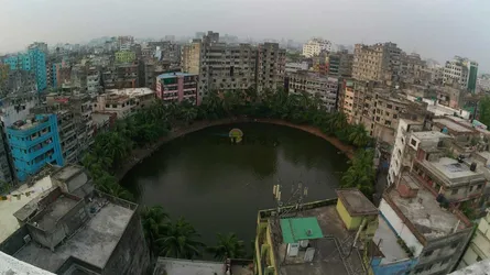 পুরান ঢাকার ঐতিহ্যের সাক্ষী নবাববাড়ি পুকুর