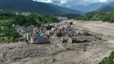 নেপাল-চীনে বন্যায় মৃত্যু বেড়ে ১২৭৩, নিখোঁজ ৪৭৫৭