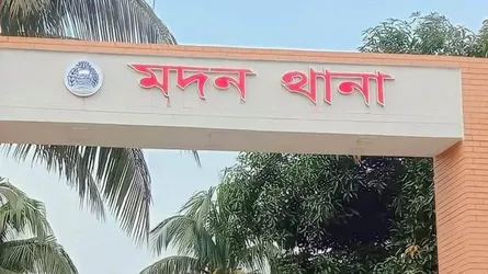 মদনে দুর্ধর্ষ চুরির ঘটনায় গ্রেফতার ২