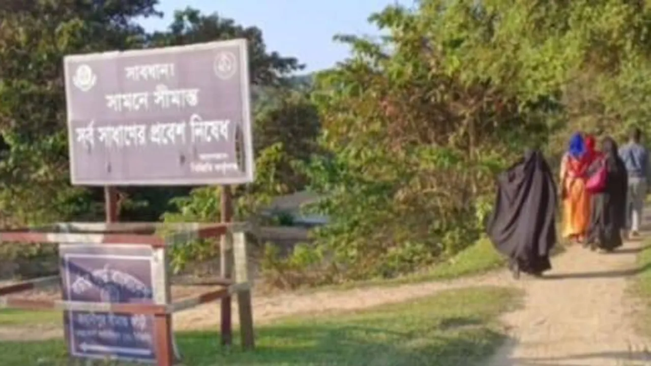 নেত্রকোনা সীমান্তে বিএসএফের কাঁটাতারের বেড়া নির্মাণ নিয়ে উত্তেজনা