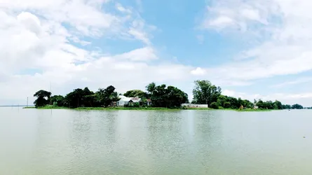 যোগাযোগ ব্যবস্থায় অবহেলা, নিকলীর দুই গ্রাম বিচ্ছিন্ন